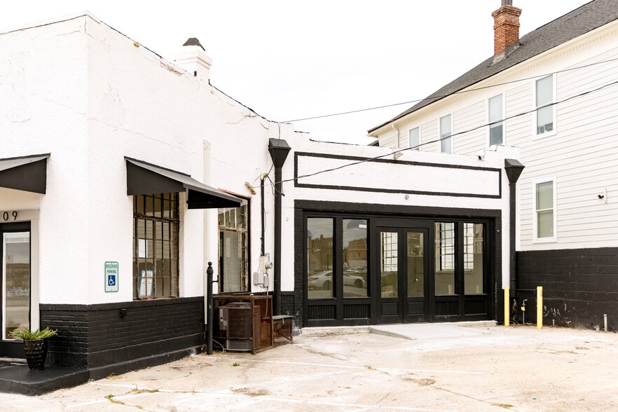 More Photos Of 609 2nd, Macon-Bibb General Retail For Lease