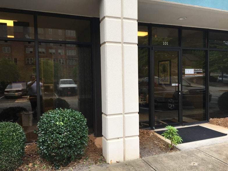 More Photos Of 1634 White Cir, Marietta Light Distribution For Sale
