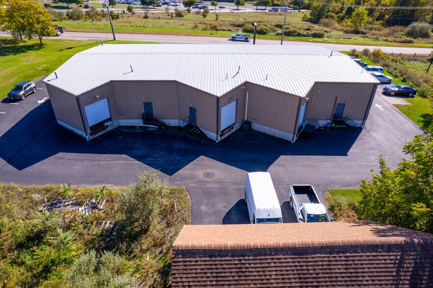 More Photos Of 793 W Center St, West Bridgewater Flex For Sale