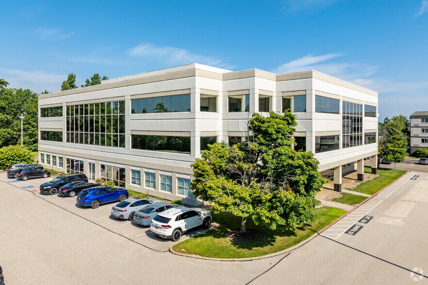 More Photos Of 202 Montrose West Ave, Akron Office For Sale