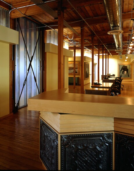 More Photos Of 15422 Ventura Blvd, Sherman Oaks Loft Creative Space For Lease