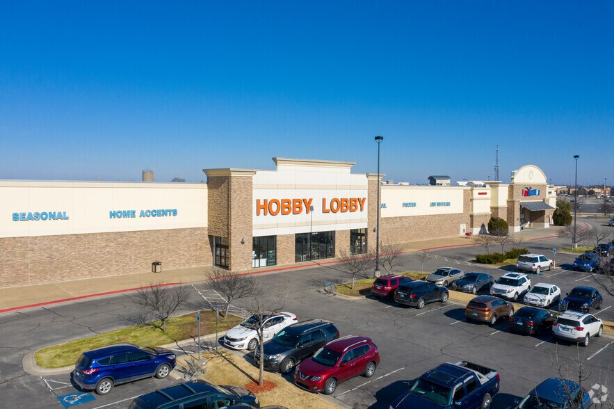 More Photos Of 9110 N 121st Ave E, Owasso Unknown For Lease