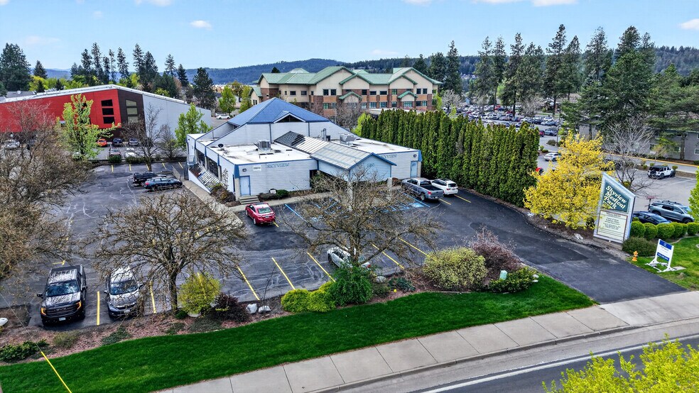 More Photos Of 950 W Ironwood Dr, Coeur d'Alene Medical For Sale