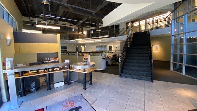 More Photos Of 2020 N Loop Rd, Alameda Warehouse For Lease