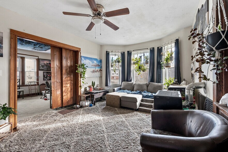 More Photos Of 13 Groton Pl, Worcester Apartments For Sale