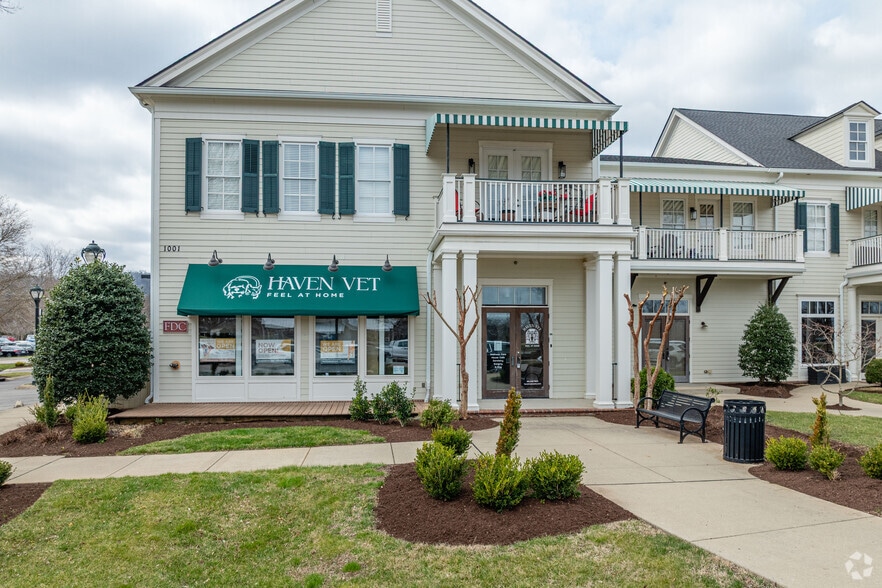 More Photos Of 1001 Westhaven Blvd, Franklin Office For Lease
