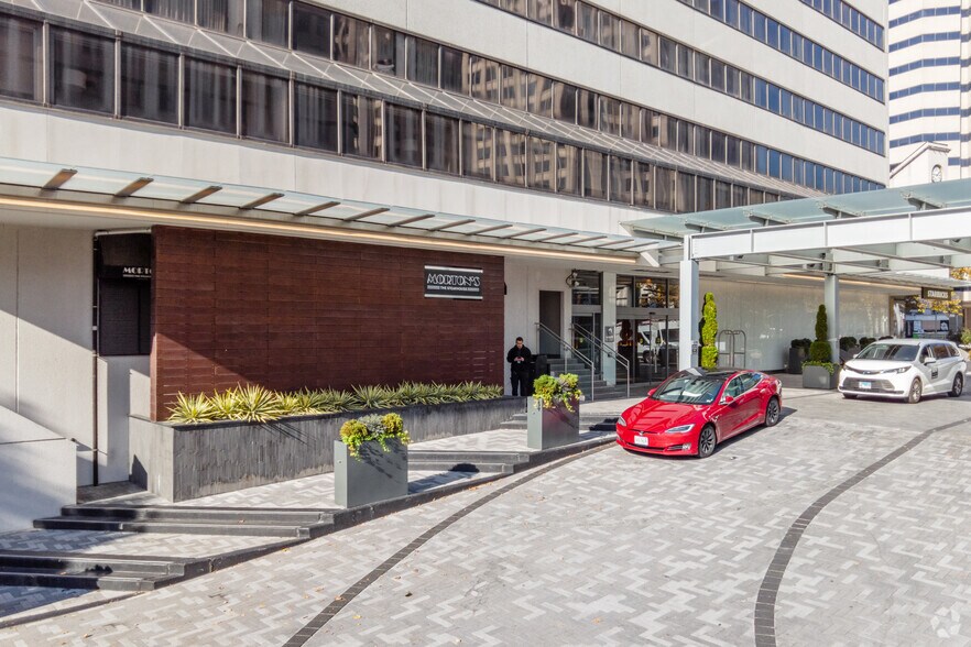 More Photos Of 1 Bethesda Metro Ctr, Bethesda Hotel For Lease