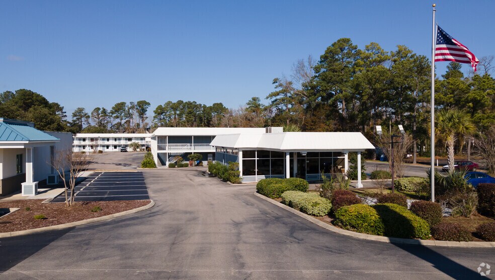 More Photos Of 5025 Market St, Wilmington Hotel For Sale