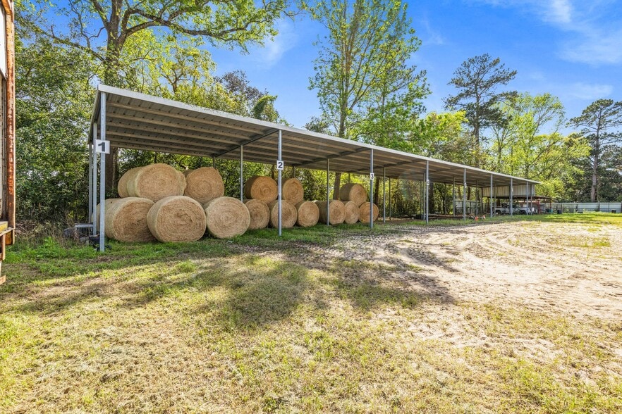 More Photos Of 22380 Highway 105, Cleveland Light Distribution For Sale