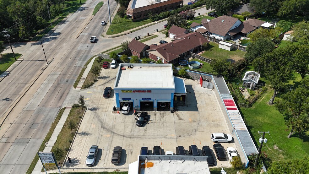 More Photos Of 617 W Centerville Rd, Garland Auto Repair For Lease