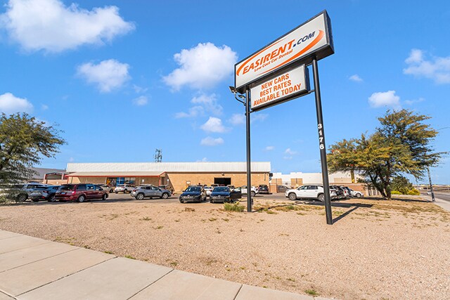 Primary Photo Of 3176 W Martin Ave, Las Vegas Freestanding For Sale