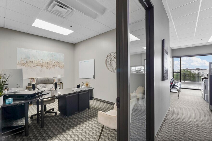 More Photos Of 2701 Sunset Ridge Dr, Rockwall Office For Lease