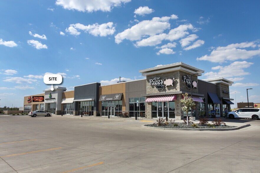 More Photos Of 816 24th Ave, West Fargo General Retail For Lease