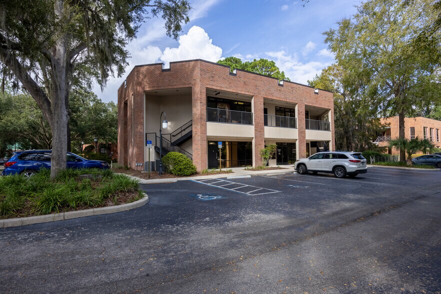 More Photos Of 2750 NW 43rd St, Gainesville Office For Lease