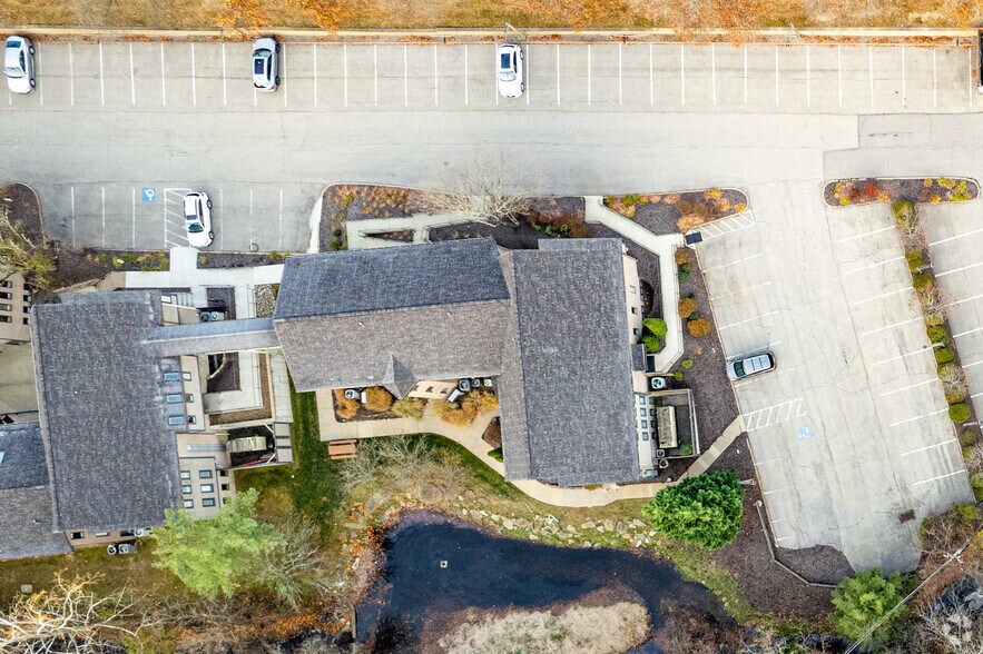 More Photos Of 2555 Washington Rd, Pittsburgh Unknown For Lease