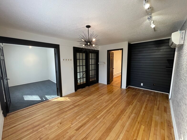 More Photos Of 961 Grand Ave, Saint Paul Storefront Retail Office For Lease