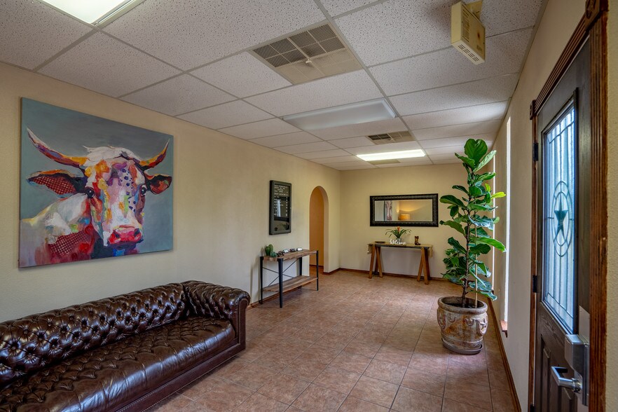 More Photos Of 28250 Fm-2978, Magnolia Medical For Lease