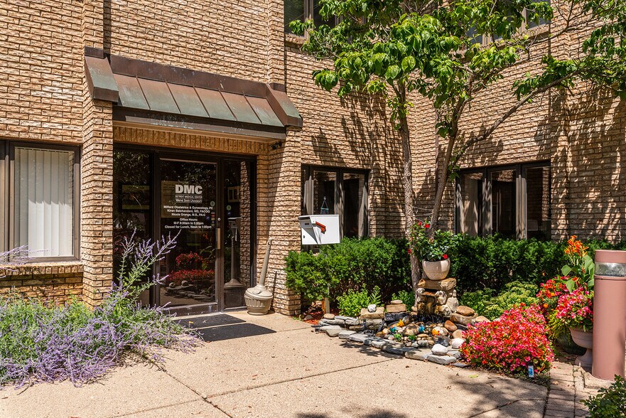 More Photos Of 1181 N Milford Rd, Milford Medical For Lease