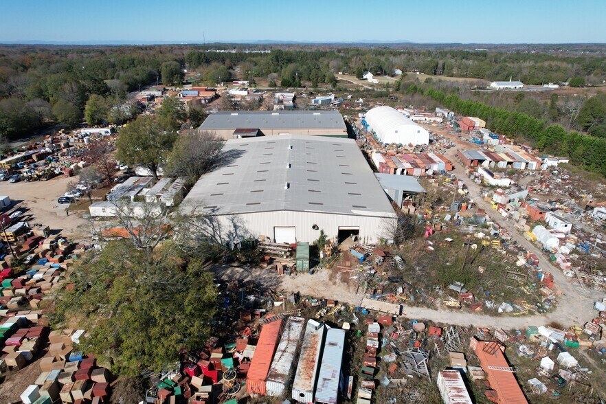 More Photos Of 3423 Fork Shoals Rd, Simpsonville Distribution For Sale