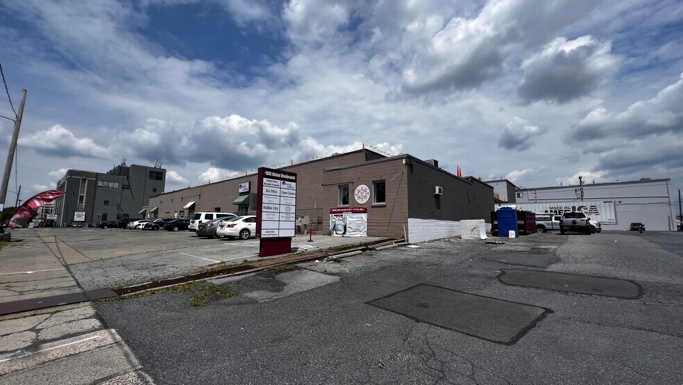 More Photos Of 1727-1801 Union Blvd, Allentown Warehouse For Lease