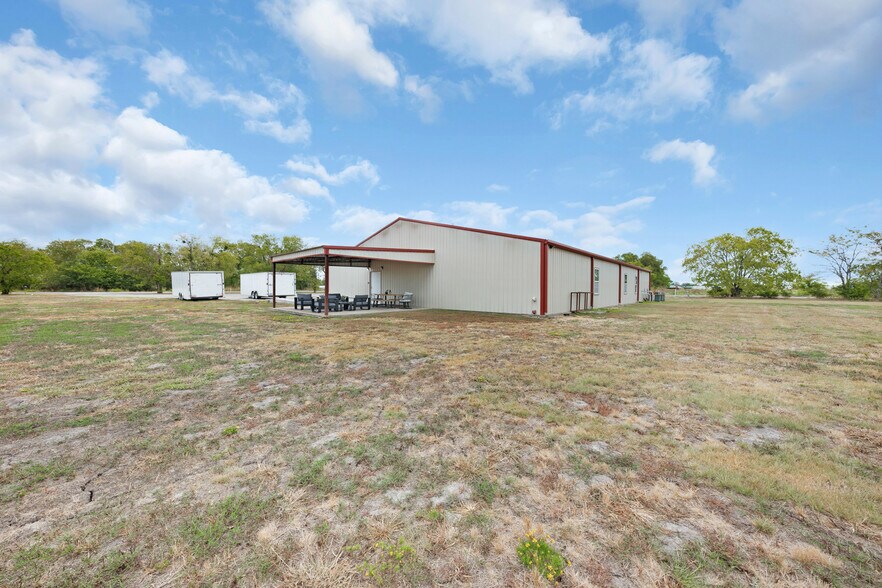 More Photos Of County Road 2616, Caddo Mills Airport For Sale