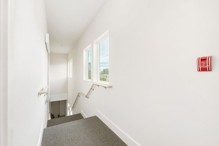 More Photos Of 1740 Pottery Ave, Port Orchard Medical For Sale