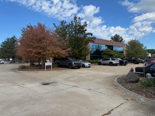 More Photos Of 8687 Tyler Blvd, Mentor Manufacturing For Sale