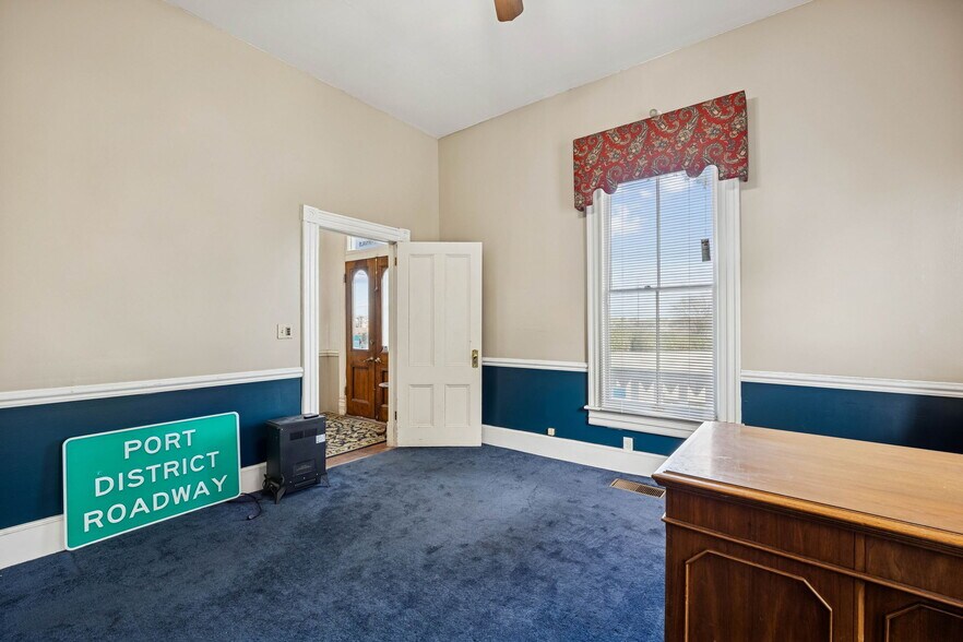 More Photos Of 501 N 3rd St, Fernandina Beach Office For Sale