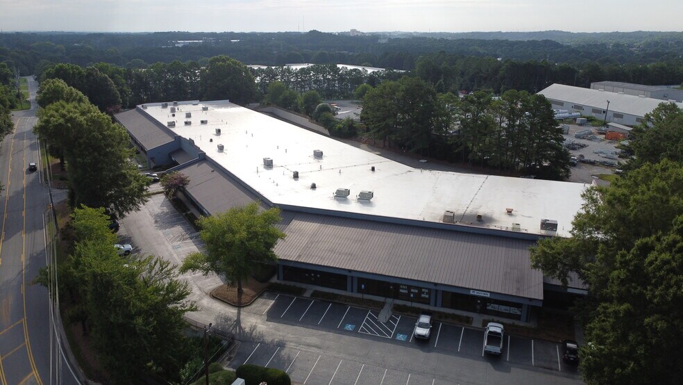 More Photos Of 2395 Pleasantdale Rd, Doraville Warehouse For Lease