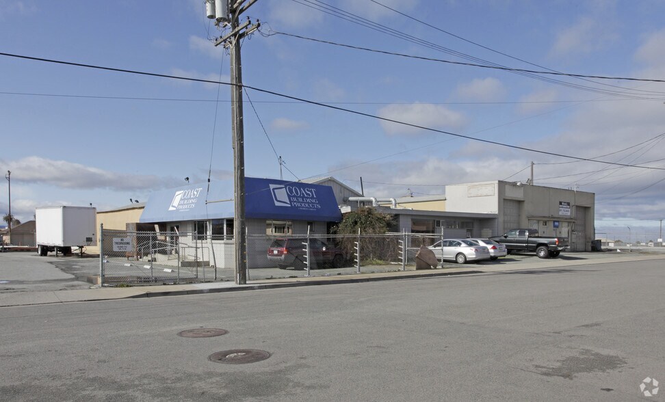 Primary Photo Of 45 N Main St, Salinas Warehouse For Sale