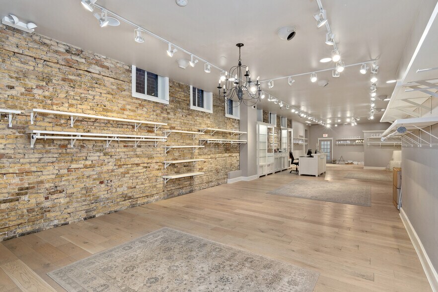 More Photos Of 2012 N Halsted St, Chicago Storefront Retail Office For Lease