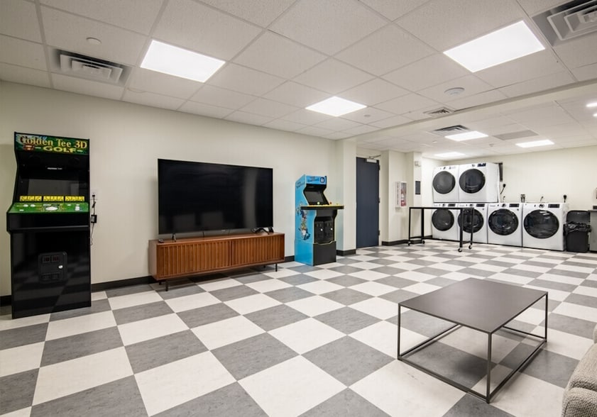 More Photos Of 6001 Alderson St, Schofield Apartments For Sale