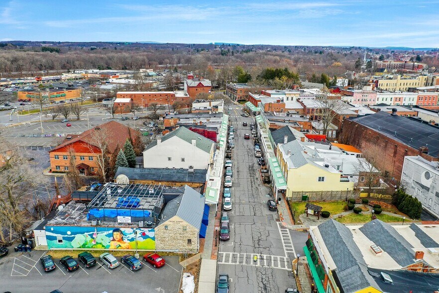 More Photos Of 63 N Front St, Kingston Storefront For Sale