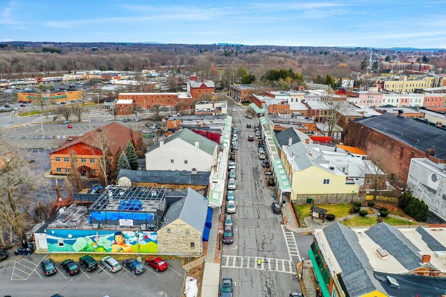 More Photos Of 63 N Front St, Kingston Storefront For Sale