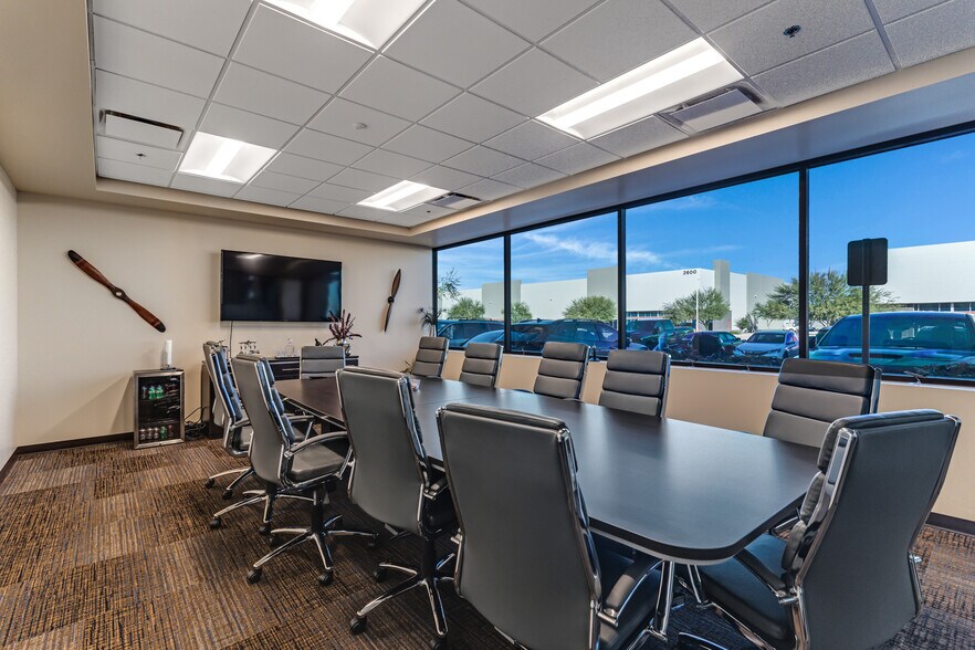 More Photos Of 2675 E Cessna Dr, Chandler Warehouse For Sale