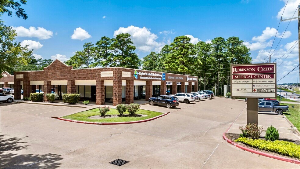 Primary Photo Of 521 Interstate 45 S, Huntsville Medical For Lease