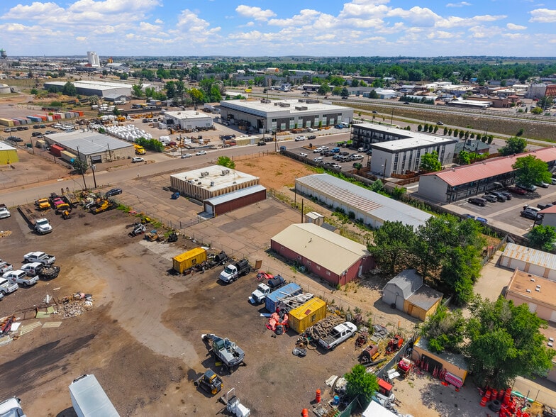 More Photos Of 110 W Walnut St, Brighton Industrial For Lease