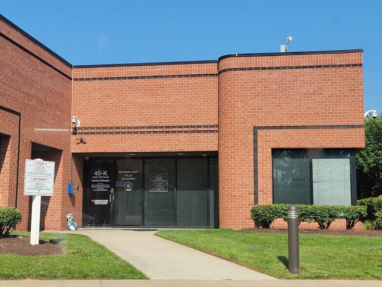 More Photos Of 45 W Watkins Mill Rd, Gaithersburg Research And Development For Lease