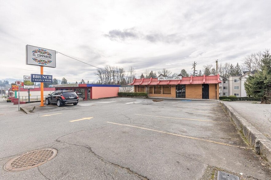 Primary Photo Of 33486 South Fraser, Abbotsford Restaurant For Lease