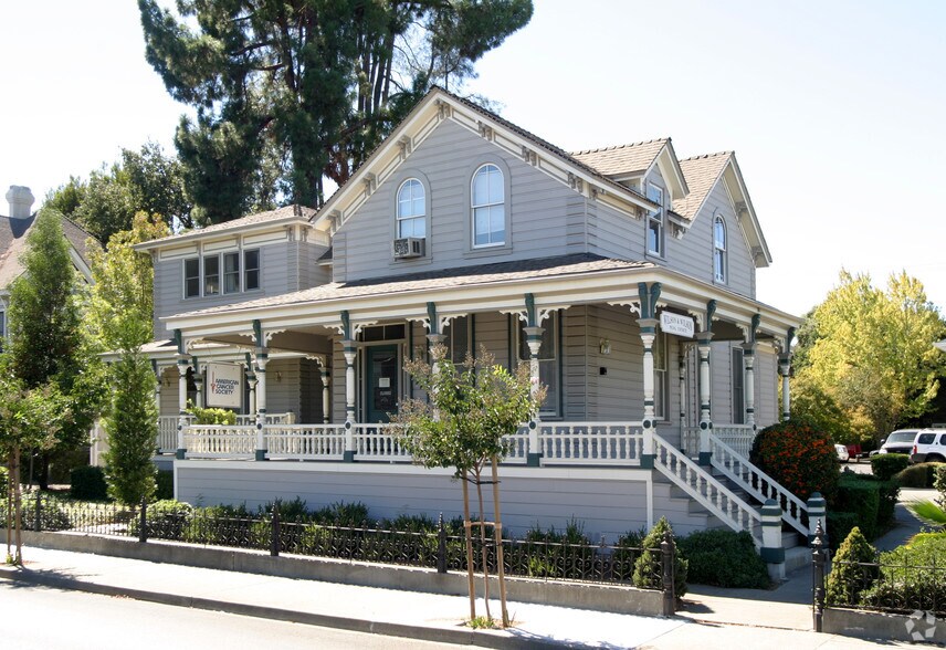 More Photos Of 1031-1041 Jefferson St, Napa Office For Lease