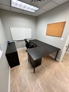 More Photos Of 2775 Vista Pky, West Palm Beach Light Distribution For Lease