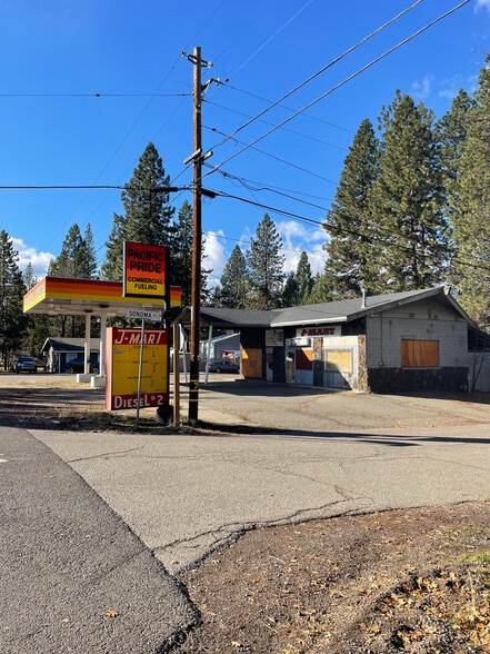 More Photos Of 21520 Sonoma St, Burney Service Station For Sale