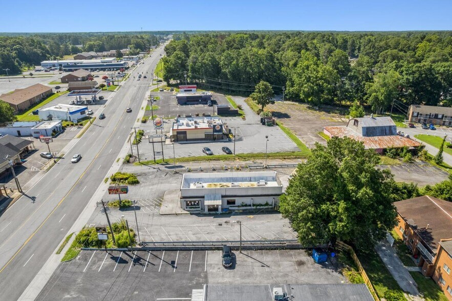 More Photos Of 2716 S Crater Rd, Petersburg Freestanding For Sale
