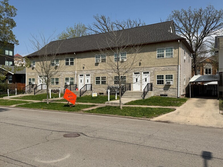 More Photos Of 1137 26th St, Des Moines Apartments For Sale
