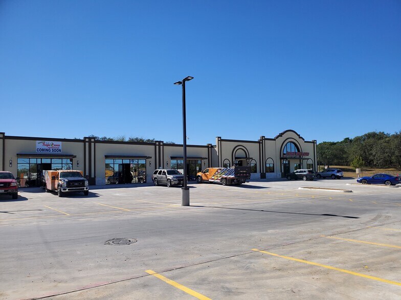 More Photos Of 8518 Culebra Rd, San Antonio Medical For Lease