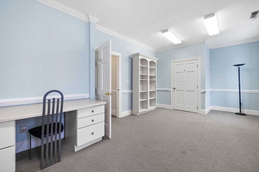 More Photos Of 4004 Barrett Dr, Raleigh Office For Lease