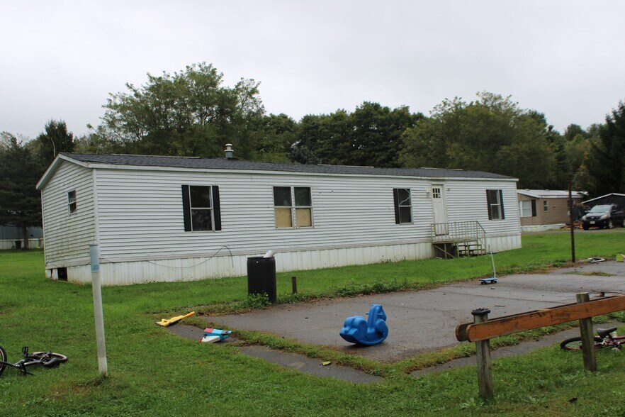 More Photos Of 3109 Chautauqua Road, Sinclairville Manufactured Housing Mobile Home Park For Sale