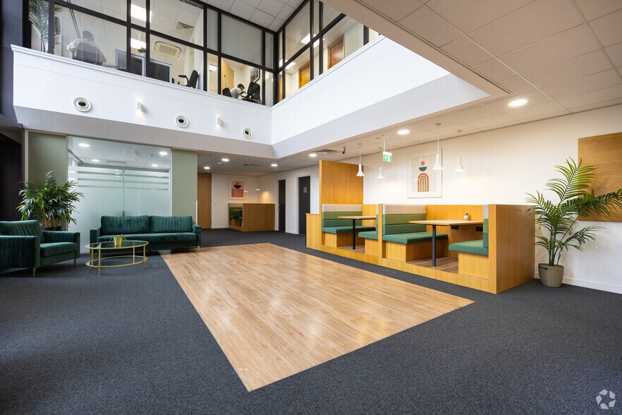 More Photos Of 3 The Drive, Great Warley Coworking Space