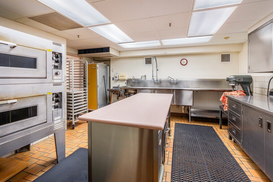 More Photos Of W2658 WI-33, La Crosse Assisted Living For Sale