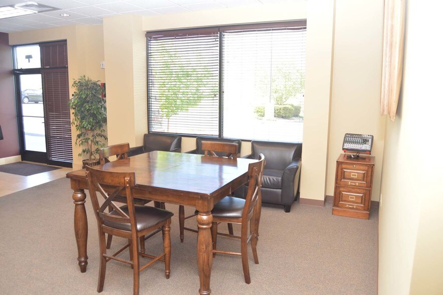 More Photos Of 7691 Shaffer Pky, Littleton Office For Sale